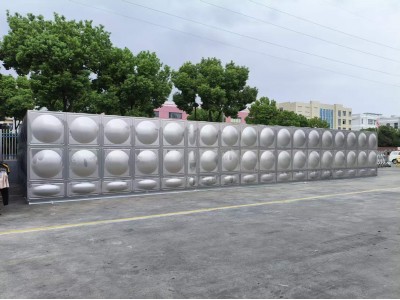 无锡捷阳科技336立方米不锈钢箱泵一体化水箱项目圆满完工